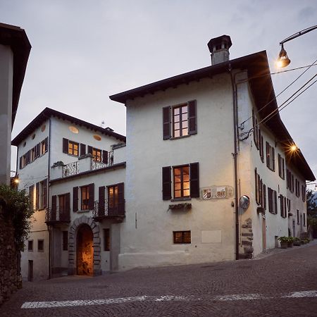 Le Corti Dei Sassi Bed & Breakfast Berbenno di Valtellina Ngoại thất bức ảnh